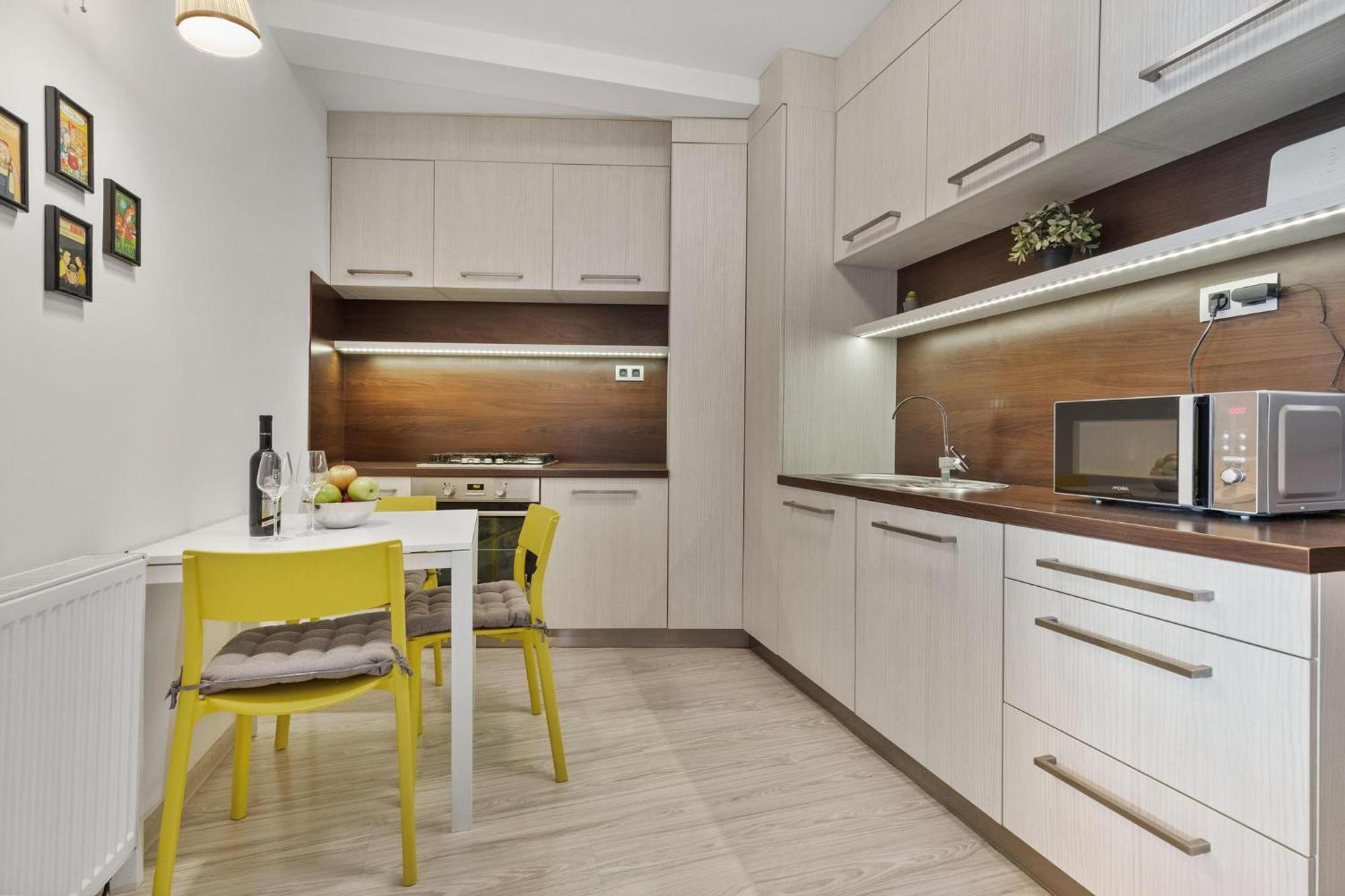 Apple Apartment Bratislava Esterno foto